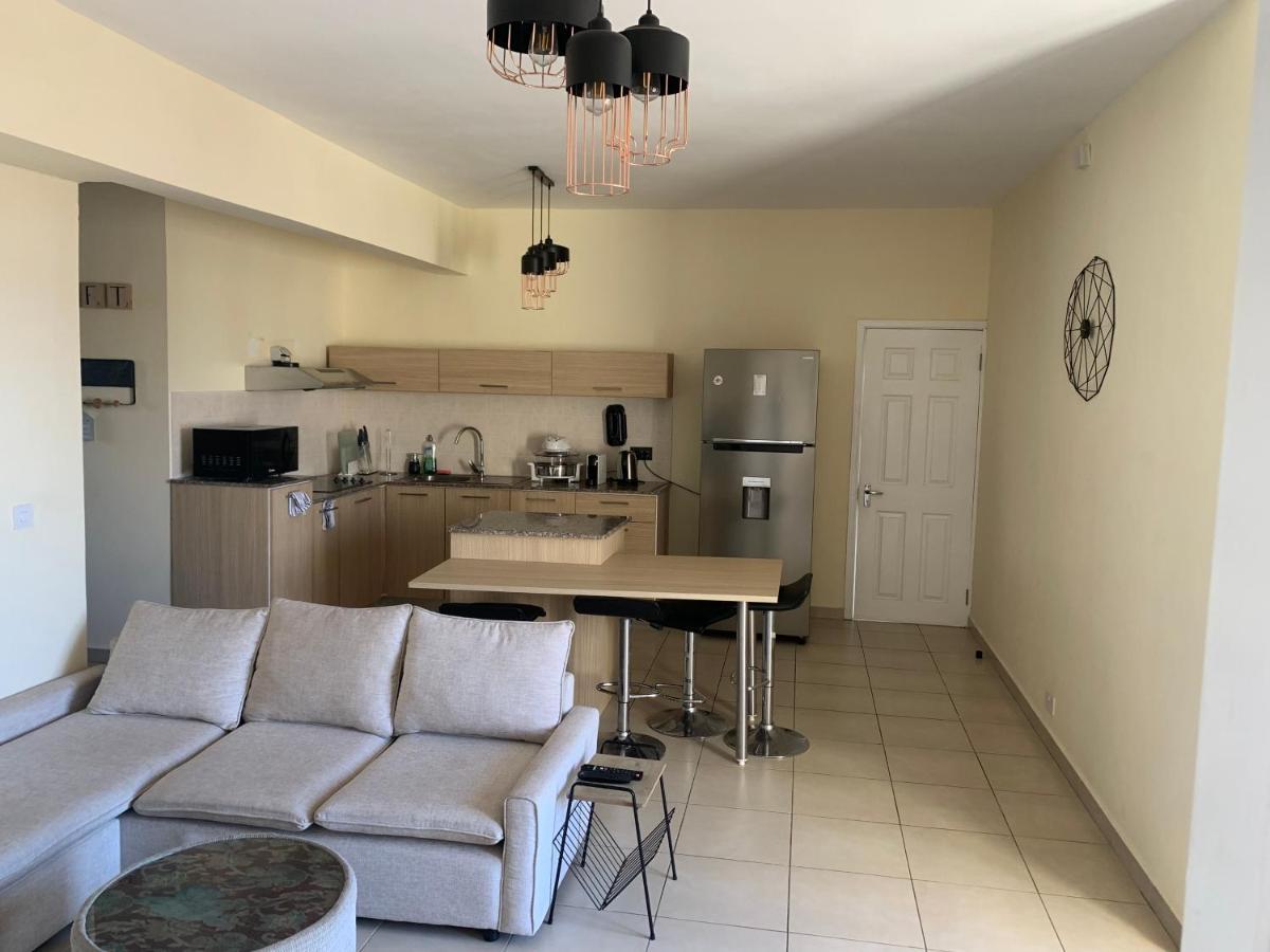 Modern Apartment Close To Flic En Flac Beach Ngoại thất bức ảnh